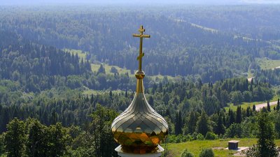 Горы храм Православие Россия