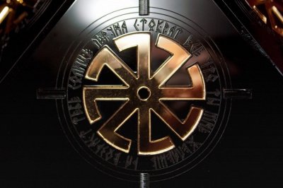 Славянский символ солнца Коловрат