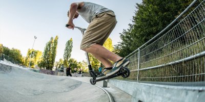 Трюки на самокате