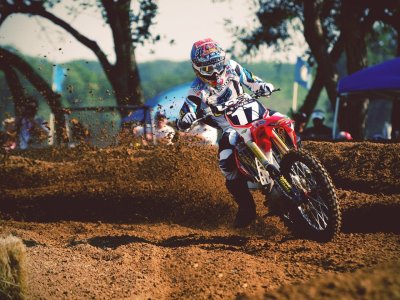 Мотокросс спорт