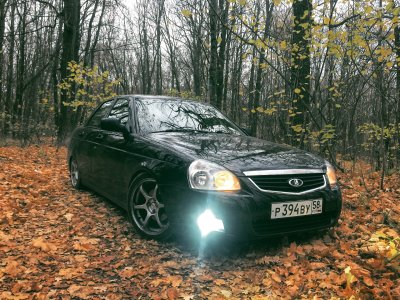 Черная Приора седан