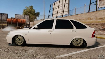 Заниженный ВАЗ 2172