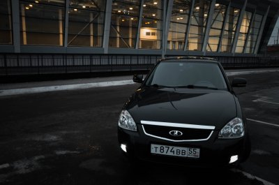 Лада Приора седан черная