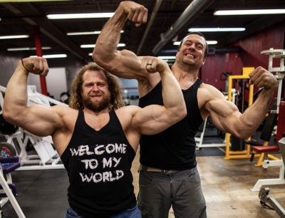 Девон Ларратт