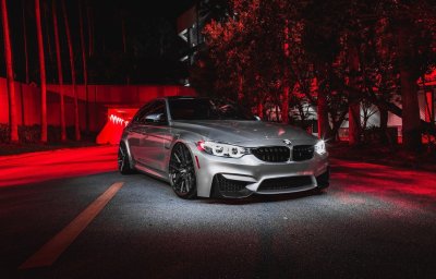 BMW m3 f80 Red