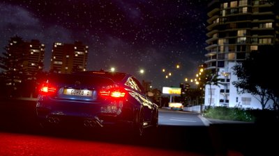 BMW В ночном городе