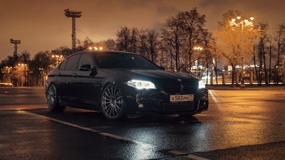 BMW 5 e60 черная тонированная