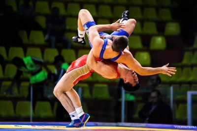 Греко Римская борьба прогиб