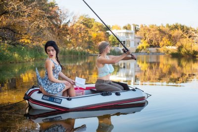 Девушки на рыбалке