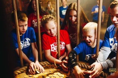 Форт Боярд шоу крепость