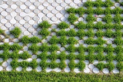 Бетонная газонная решетка травница