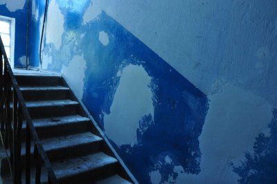 Подъезд в России