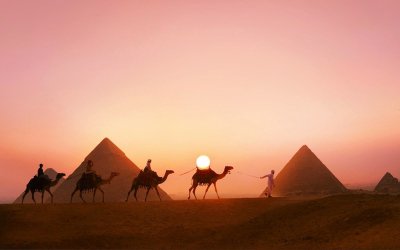 Пустыня пирамиды Караван