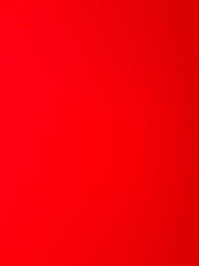 Ярко красный цвет