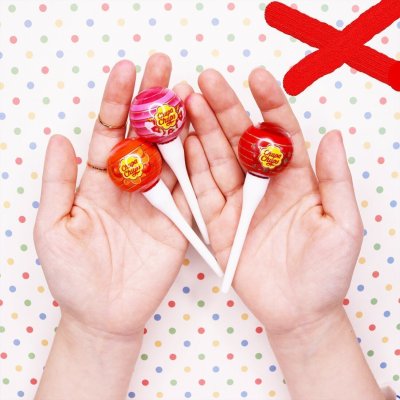 Ногти с Чупа чупсом