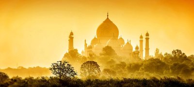 Восточный фон