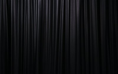 Черные шторы