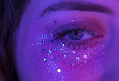 Сиреневые глаза Эстетика