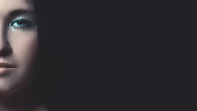 Лицо девушки