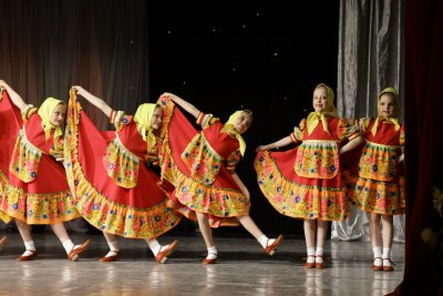 Народные танцы