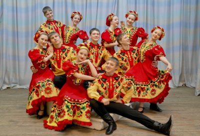 Костюмы для танцевальных коллективов