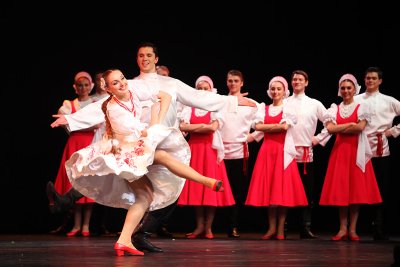 Народные танцы России