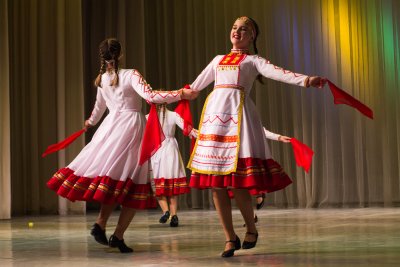 Костюм для народного танца