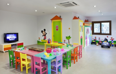 Оформление детского клуба