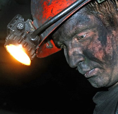 Шахтер в шахте