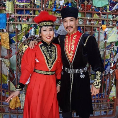 Национальный наряд Калмыков