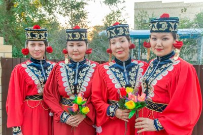 Калмыцкий костюм женский