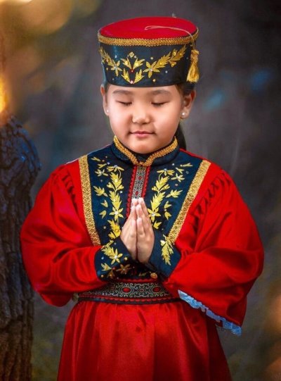 Калмыцкий национальный костюм