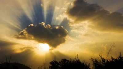 Солнышко за тучами