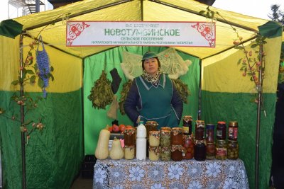 Палатка на сельскохозяйственную ярмарку