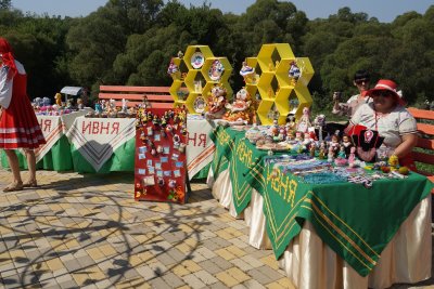 Декорации на день села