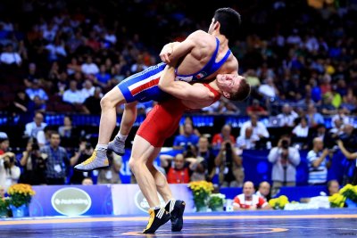 Греко Римская борьба прогиб