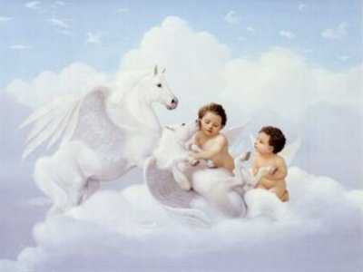 Ангел на облаке