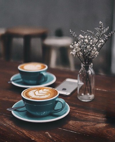 Чашечка кофе стильная