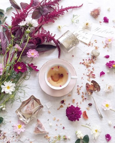 Завтрак с цветами