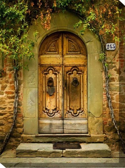 Старинная дверь