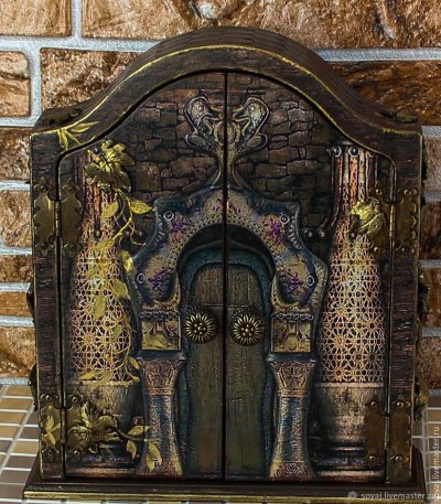 Сказочные ворота с замком
