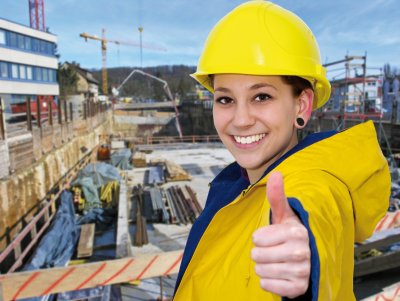 Девушка Строитель