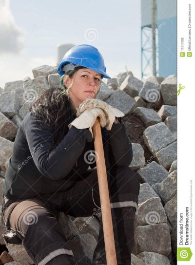 Женщина Строитель