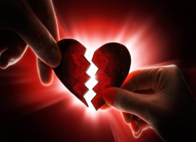 Красивое разбитое сердце