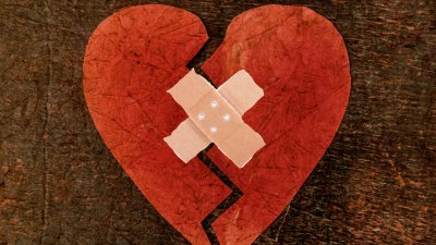 Разбитое сердце фон