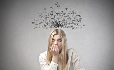 Девушка эмоции