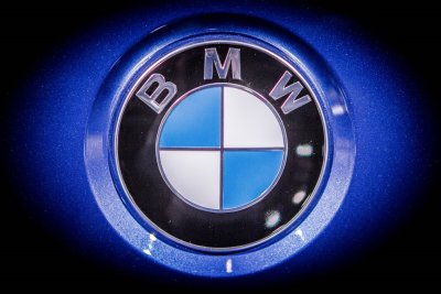 Знак BMW знак BMW