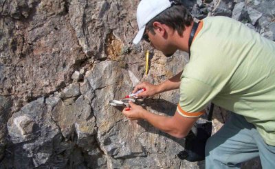 Приборы геолога