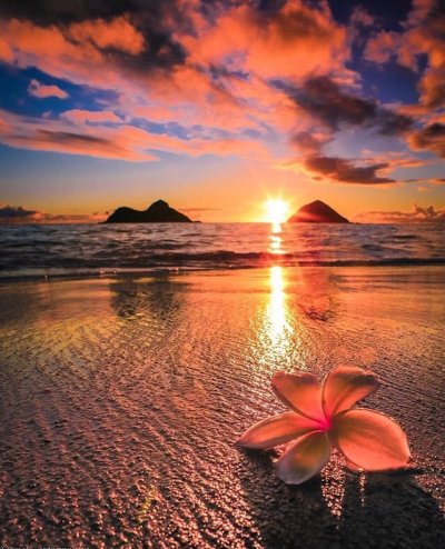 Рассвет на море