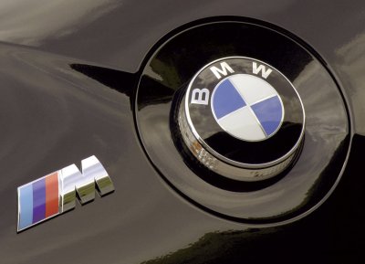 BMW logo 4k